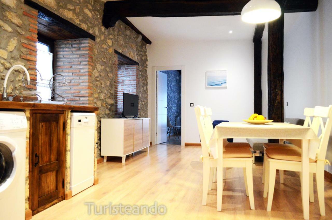 Apartamento Llerandi 1B - Centrico Y Completamente Reformado San Vicente De La Barquera Exterior photo